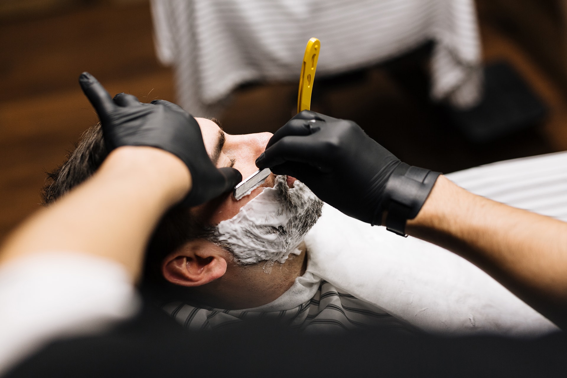 COUPE DE CHEVEUX